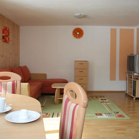Haus Lutea Apartment Gaschurn Ngoại thất bức ảnh